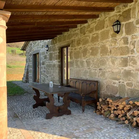 La Pietra *